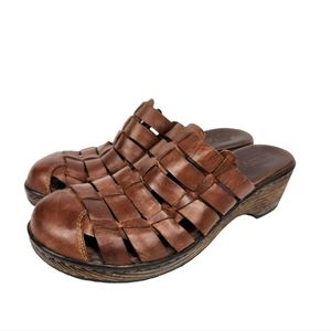 Born Brown Leather Fisherman Closed Toe Wedge Heel Mule Clogs Size 9 40.5